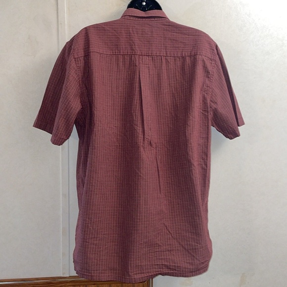 CK Mens button up plaid maroon short sleeve shirt. No call outs smoke free home. - Picture 4 of 7